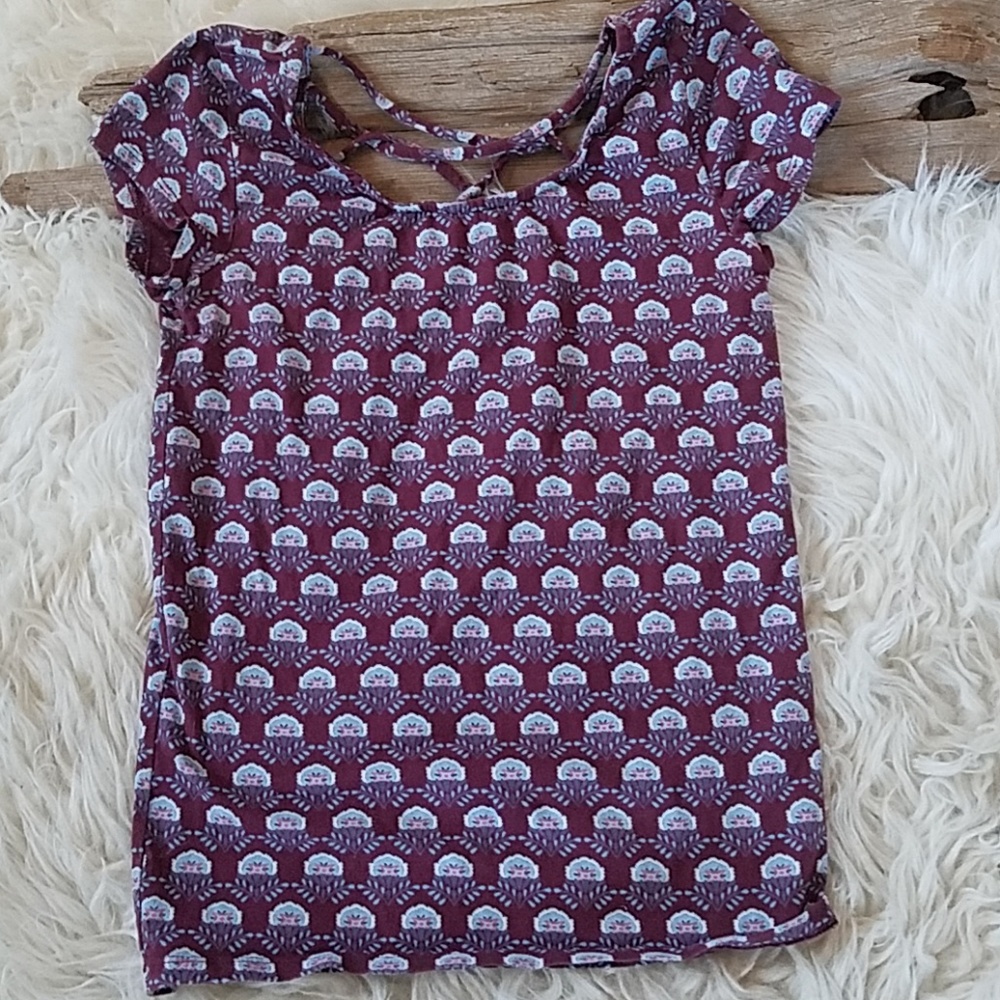 Aeropostale t shirt